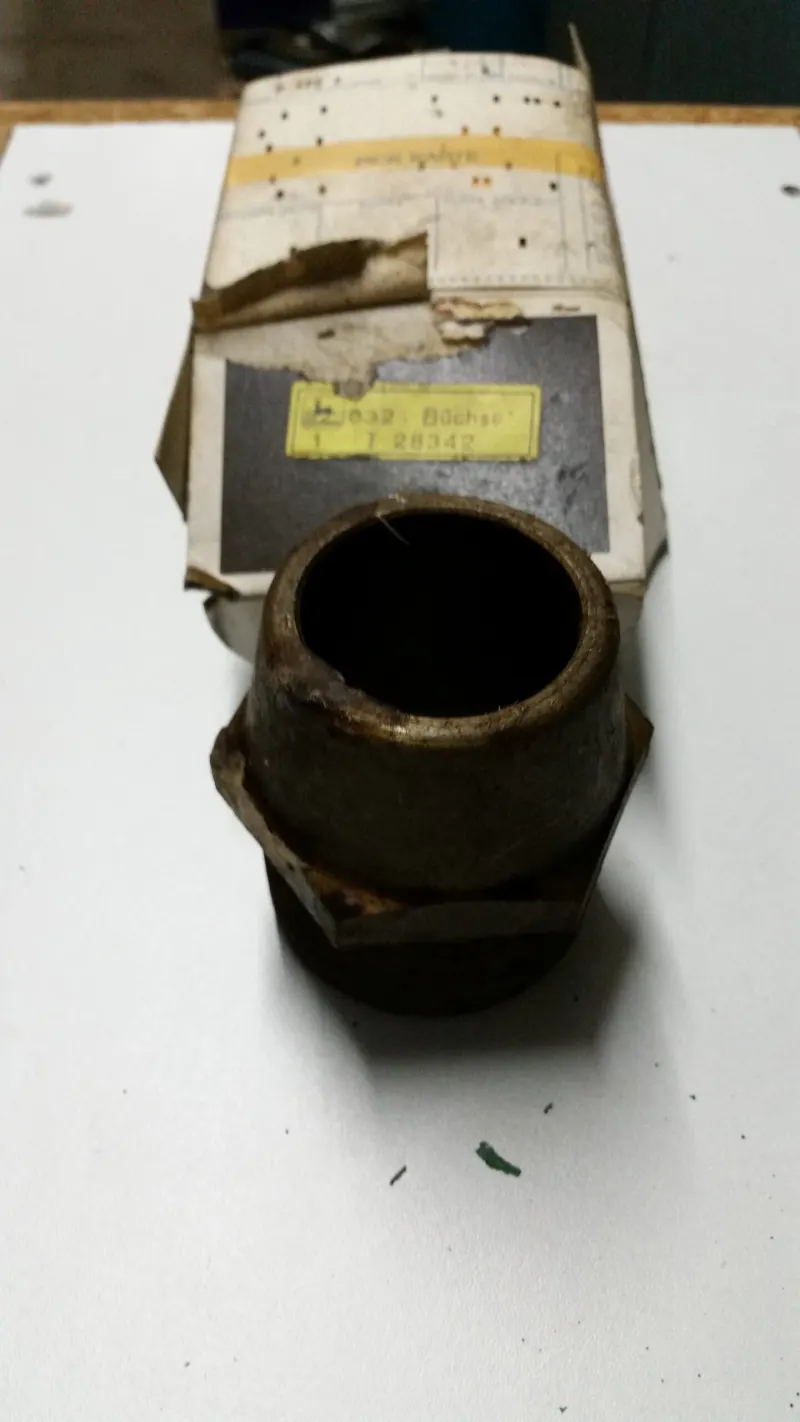 T28342 John Deere T28342 Bushing