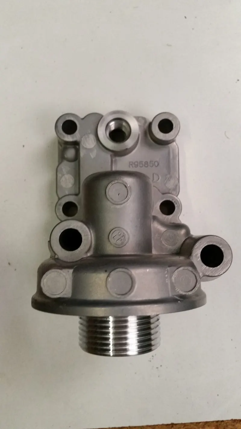 R95850 John Deere R95850 Filter housing